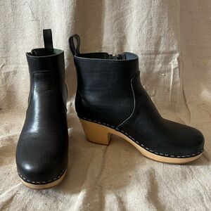 Swedish Hasbeens Black Leather Mules with Wooden Heel